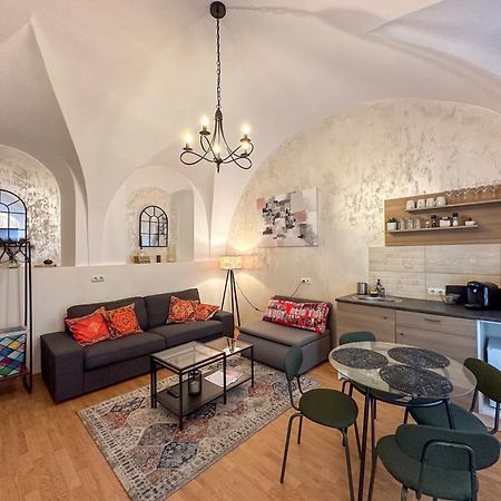Serenity House Apartments Сибиу Екстериор снимка