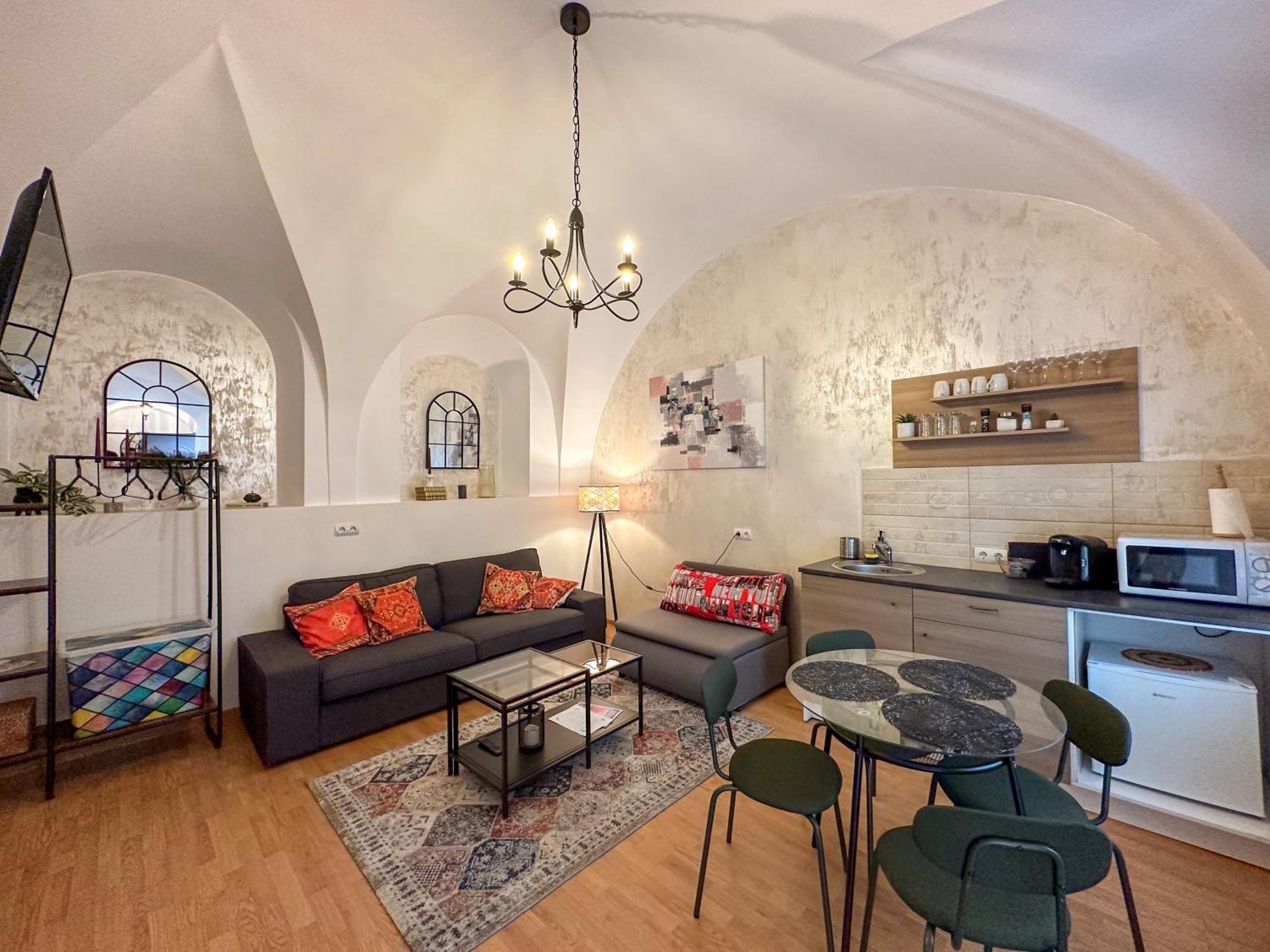 Serenity House Apartments Сибиу Екстериор снимка