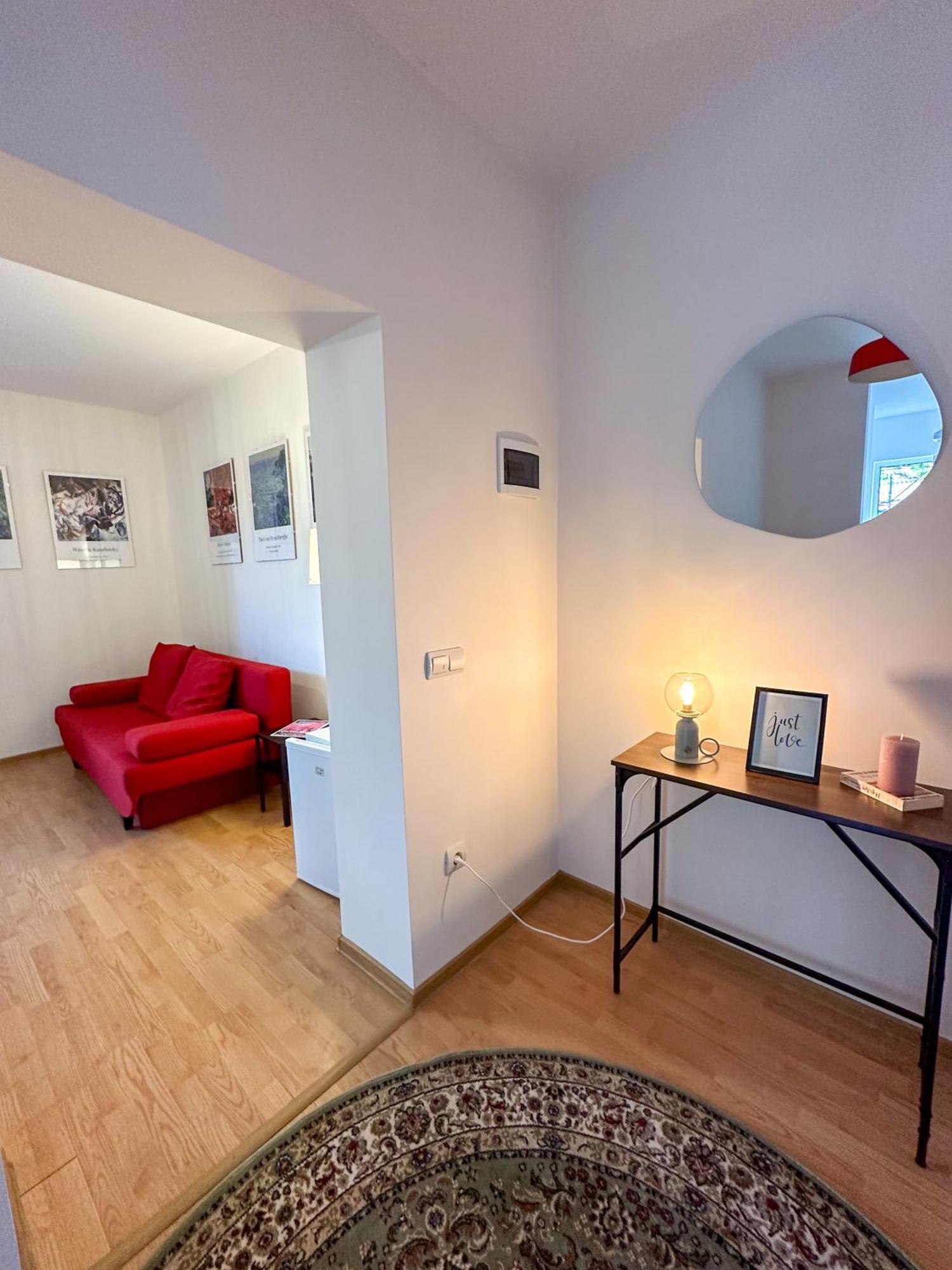 Serenity House Apartments Сибиу Стая снимка