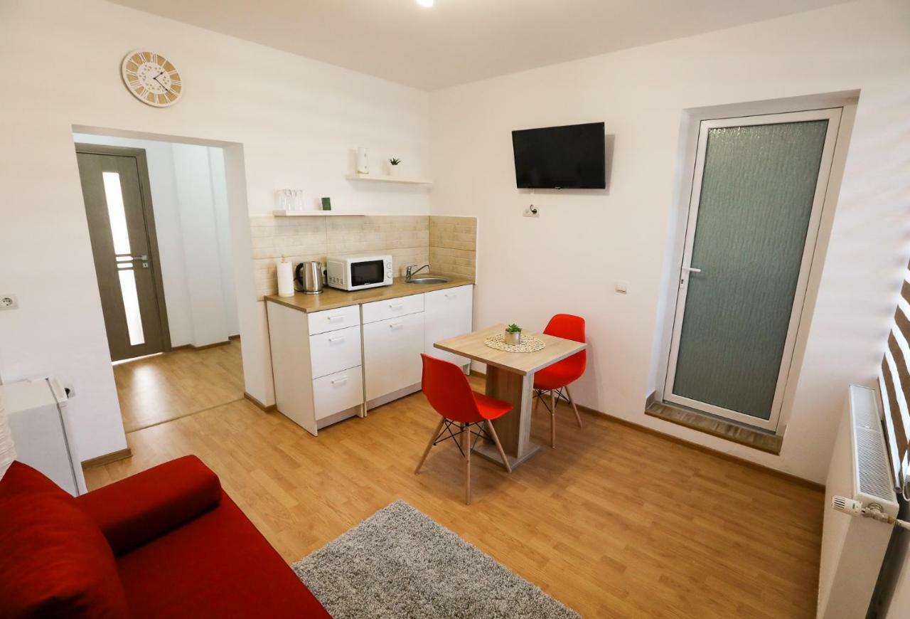 Serenity House Apartments Сибиу Екстериор снимка