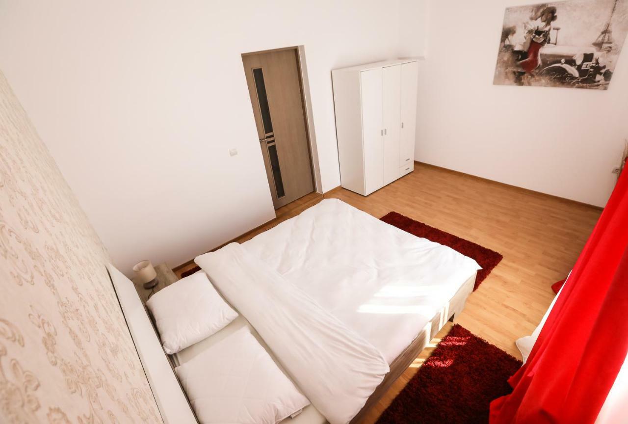 Serenity House Apartments Сибиу Екстериор снимка